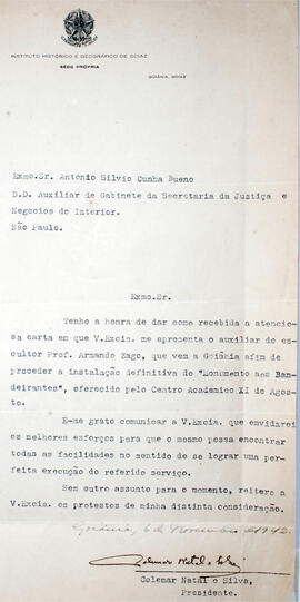 Carta de Colemar Natal e Silva dá como recebida a carta em que é apresentado o auxiliar do escult...
