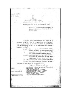 Resolução n. 653 de 21 de set. de 1971: Autoriza o funcionamento condicional da Escola de enferma...
