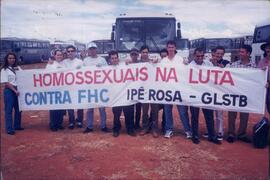 Homossexuais se manifestam em Brasilia em luta contra FHC
